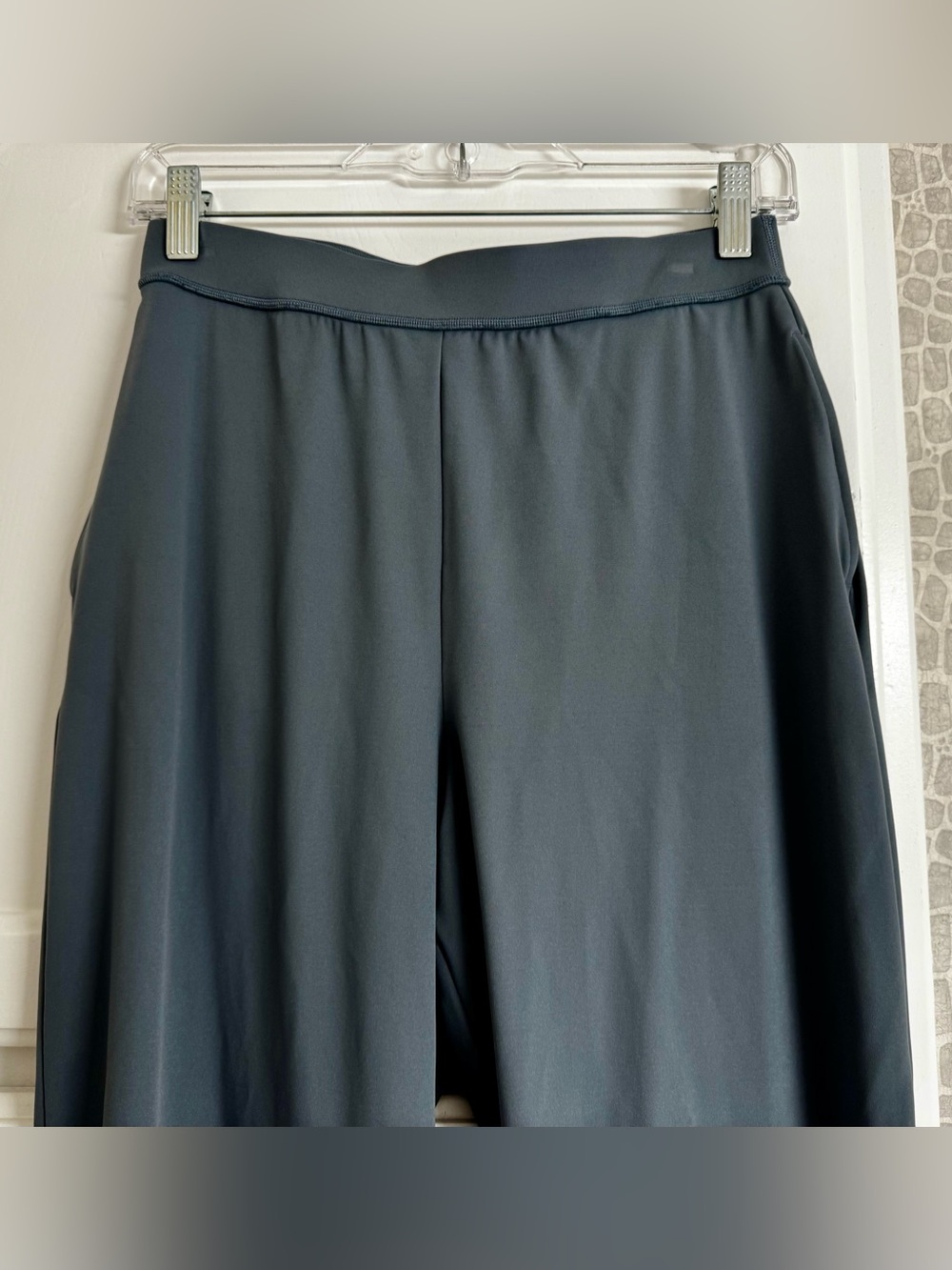VSX Victoria's Secret Elevate Jogger Pant Slate Grey - Women’s Medium - NWOT - Picture 4 of 13